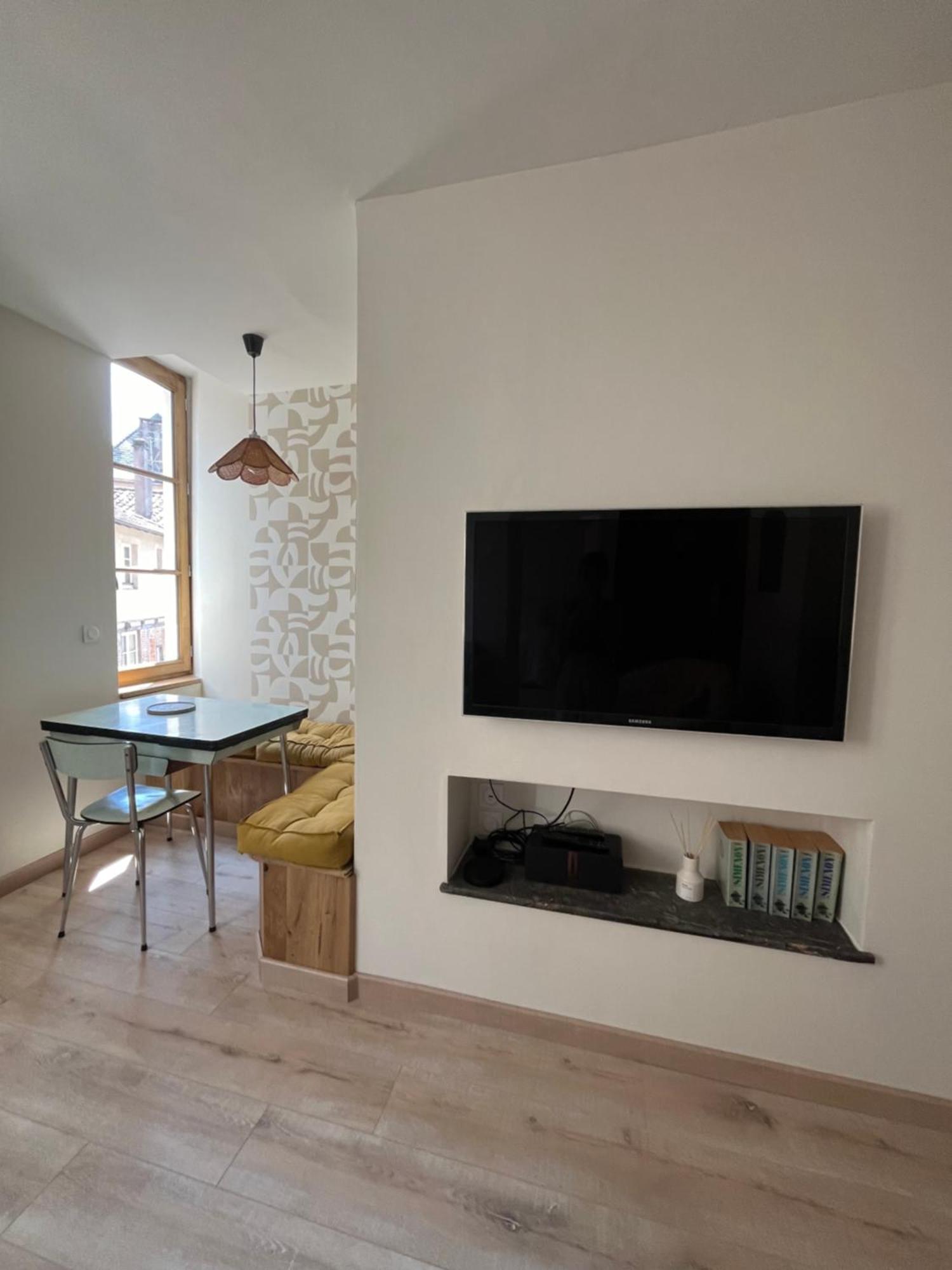 Appartement Champollion 2 Figeac Eksteriør bilde